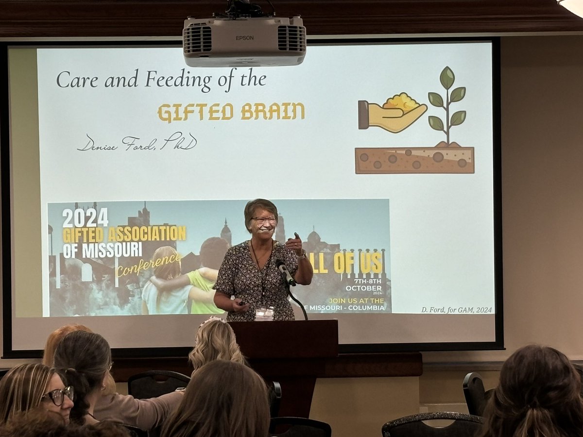 Heather Tomicich tweet media