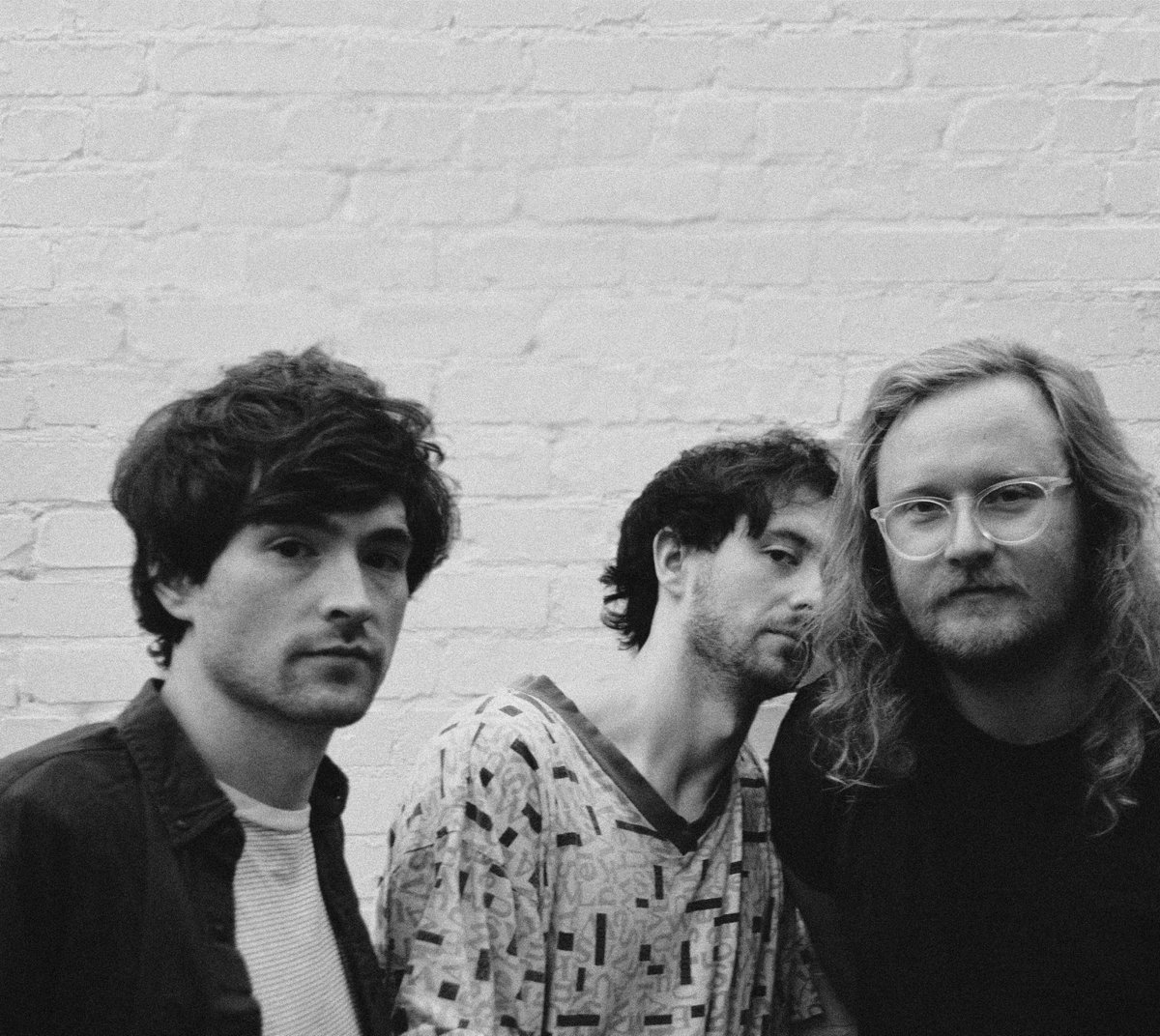 Stray Fossa (@strayfossa) on Twitter photo listen to "in the moon" - out everywhere
orcd.co/inthemoon
#minimoon #dreampop <a href="/bornlosersrecs/">Born Losers Records</a> <a href="/_Jaguar_Sun_/">Jaguar Sun</a> listen to "in the moon" - out everywhere
orcd.co/inthemoon
#minimoon #dreampop <a href="/bornlosersrecs/">Born Losers Records</a> <a href="/_Jaguar_Sun_/">Jaguar Sun</a>
