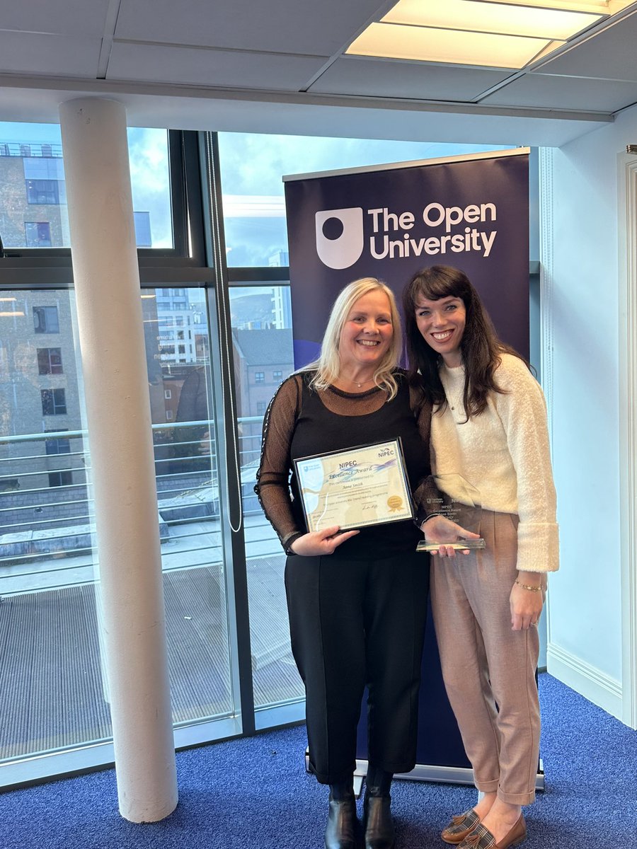 Stephanie Foster Black tweet media