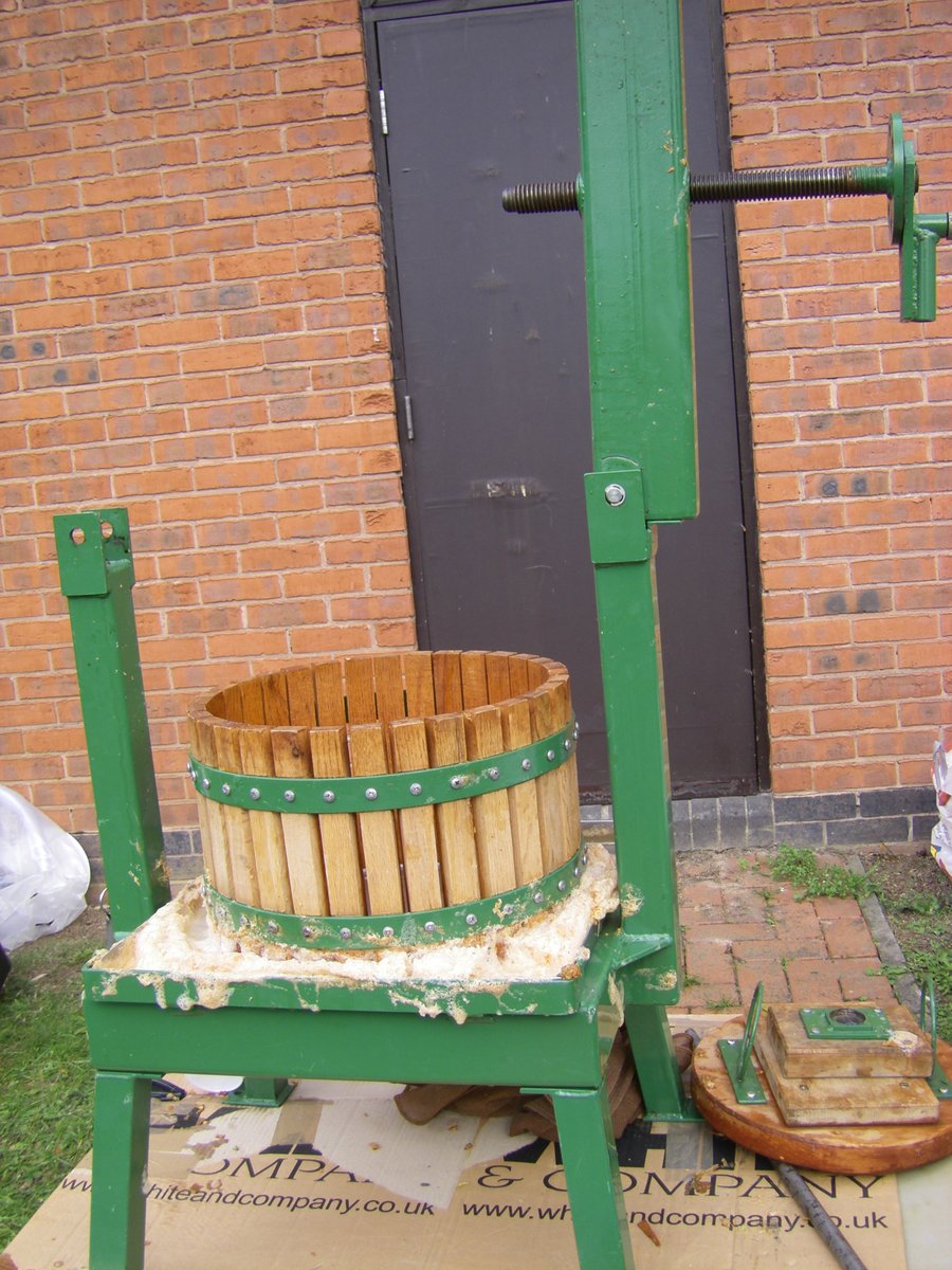 NormaSaunders's tweet image. #SmallBeautiesHour  #BecauseofClem #threadofgold #pressfeast