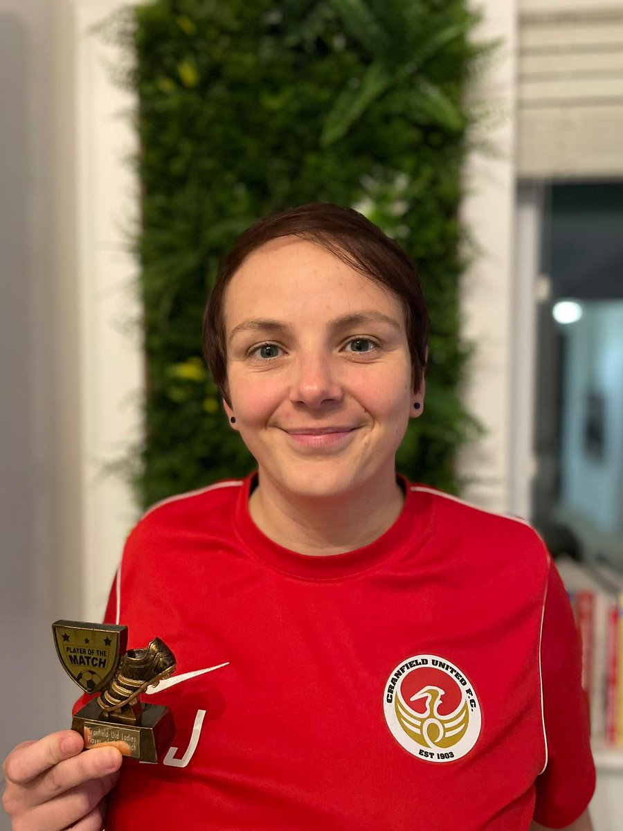 Cranfield Ladies travelled to Bury Rangers for the first round of the league cup on Sunday. Rangers play in the division above Cranfield, and have been unbeaten this season making it a testing game for the ladies. A gritty performance saw the Cranes pull out a 1-2 win