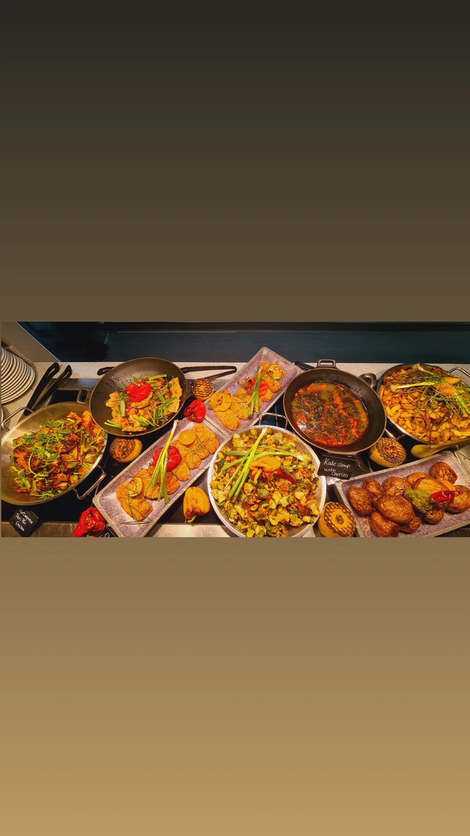 RHSBholroydhowe's tweet photo. Boarders supper 🇵🇹 #periperichicken #croquetas #tempuravegetables #patatafrita #chocolatesalami @RoyalHighBath @HolroydHowe @HHsouthwest #boardingschool #feedingindependentminds #schoolcatering https://t.co/U1N2V8UFXi