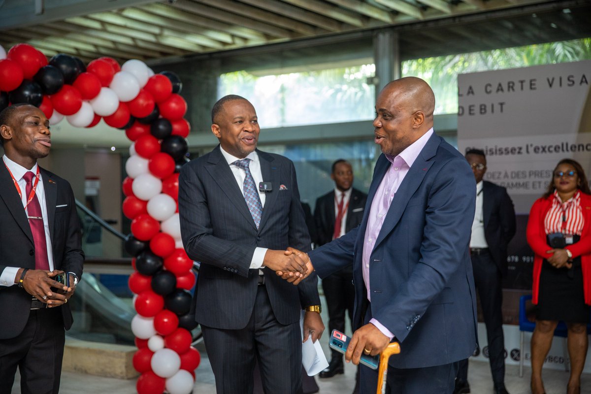 CelestinMukeba's tweet image. Revivez en images la première journée de la semaine du client chez @equitybankcongo
J'ai effectué une tournée dans nos agences afin de vous accueillir et de vous remercier personnellement pour votre fidélité.
#Equitybcdc #CustomerWeek #aboveandbeyond