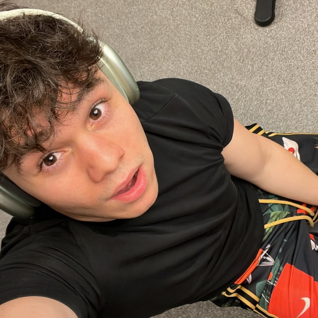 Deha Tuzcu nun yaptığı ve işlediği suçlar floodu👇🏻