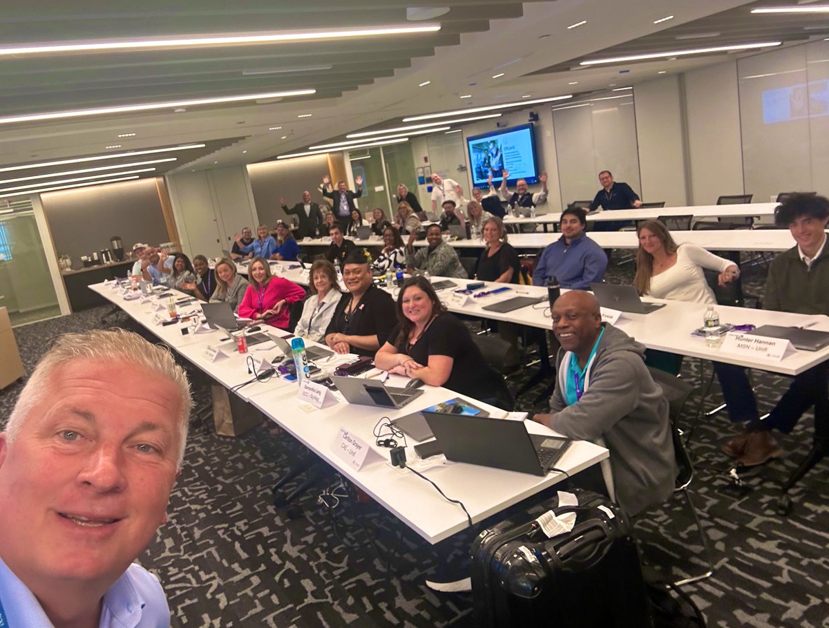 West Coast Mike tweet media