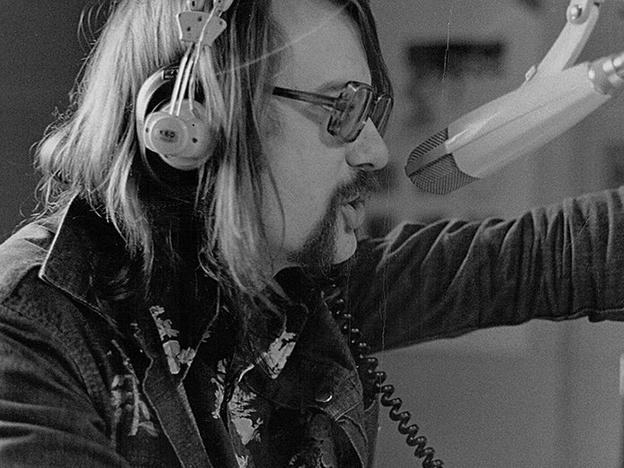 SupaChronicles's tweet image. Dragon Ball Z Narrator, Voice Actor Doc Harris sadly passed away on Saturday morning at 76.

May his soul rest in peace 🙏