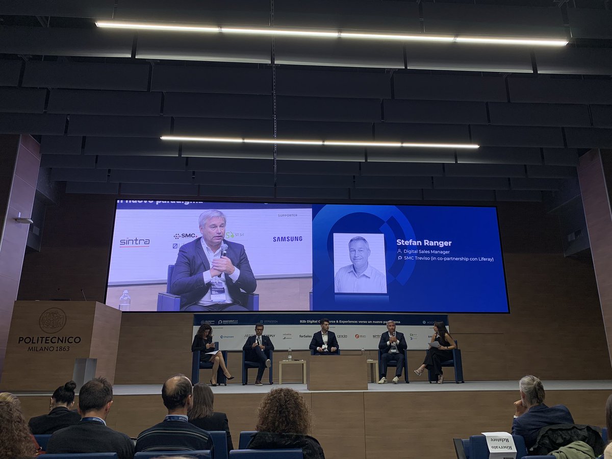 Osserv_Digital's tweet image. Stefan Ranger Digital Sales Manager, SMC Treviso, ci spiega, considerando la diversità dei dealer nel B2b, come l&apos;#eCommerceB2b può supportare le aziende nel personalizzare le interazioni con i propri intermediari commerciali, migliorando la collaborazione nella filiera #ocxb2b24