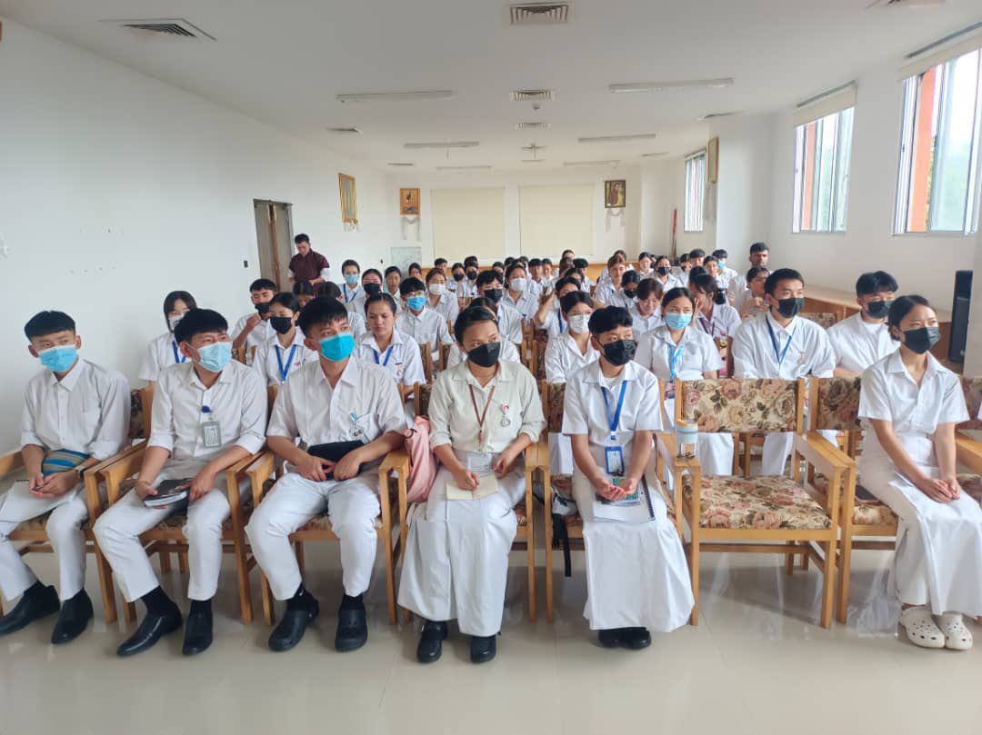 crrh_hosp's tweet photo. Today, 63 second year https://t.co/zjv4A1Ov80. Nursing and Midwifery students and 2 tutors of Royal Thimphu College joined CRRH for their clinical posting. They will cover Surgery, OT, AICU, Medicine and Emergency units from 7th October to 27th November 2024.

#nursing #midwifery https://t.co/f4upcxtGuw