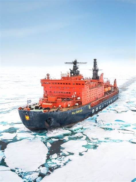 DreamsUnchartd's tweet photo. Dreams Uncharted is looking for icebreakers! Who would like to lead the way in helping us make awesome new comics? Check us out at https://t.co/32BSa14cJB and support the books you want to see more of! https://t.co/66hcbJ9Yud