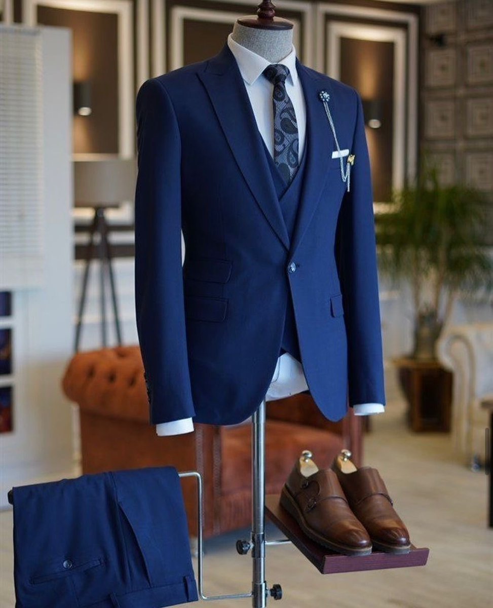 You are one suit away from becoming a classic man 
Just reach out to <a href="/S1Lule/">Suits by Gabriel🥼</a> ✅