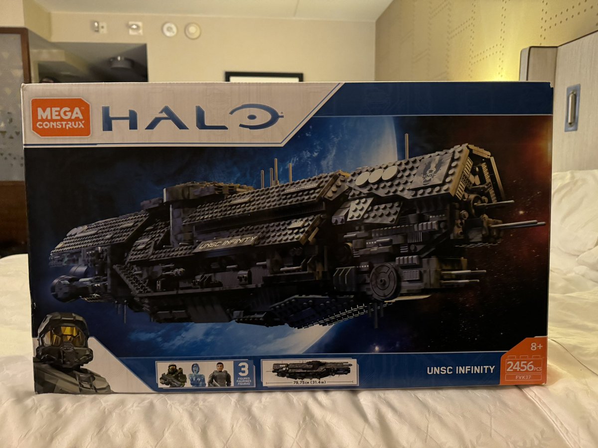 f0x3455's tweet image. Received this last night. Had to break the matrix to get it home but we got there!
#HaloWC #HaloStudios #megablocks #Halo
