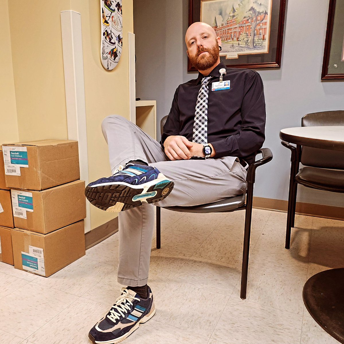 xbenzerox's tweet photo. Super underrated sneaker. @endclothing x @adidasoriginals "Equals" collab on the @adidas Torsion Super. Awesome cause, awesome shoe. #sneakers #sneakerhead #confirmyourcraft #retrorunners #kotd #whatsonfeet #workfits #adidasoriginals #adidastorsion #wearyourkicks https://t.co/ZMLVZbLYnI