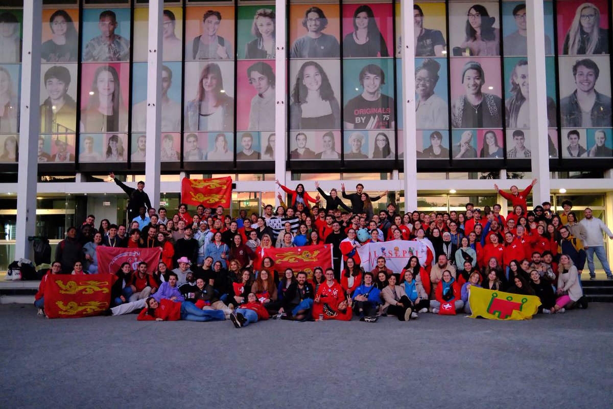 #CN24 | Ce week-end a eu lieu à Toulouse le XXIVe Congrès National de la #FNESI

Retour sur cet évènement, réunissant des #ESI de toute la France pour échanger sur les évolutions à venir pour les #Sciences #Infirmières.

A également eu lieu, l’élection du #Bureau #National 24-25