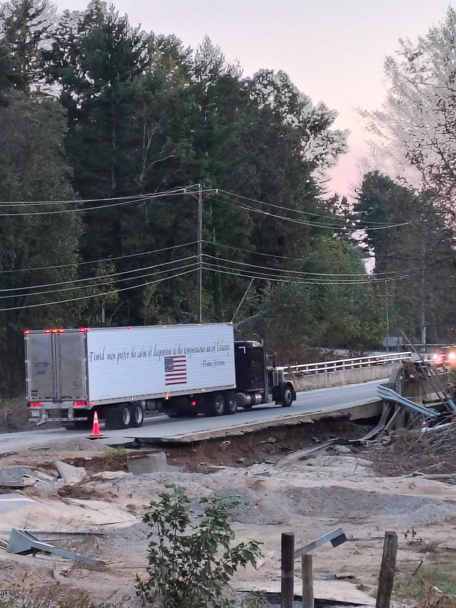 nextlvlprobull's tweet photo. We are home!🇺🇸 We dropped the second trailer with Fruitland, Baptist Church and Bible College in Hendersonville, NC.  The devastation of infrastructure, homes, and communities will take years to repair. True devastation.  Thank you to everyone that helped!  God is good.
#cowboy https://t.co/fsE0YfDGUs