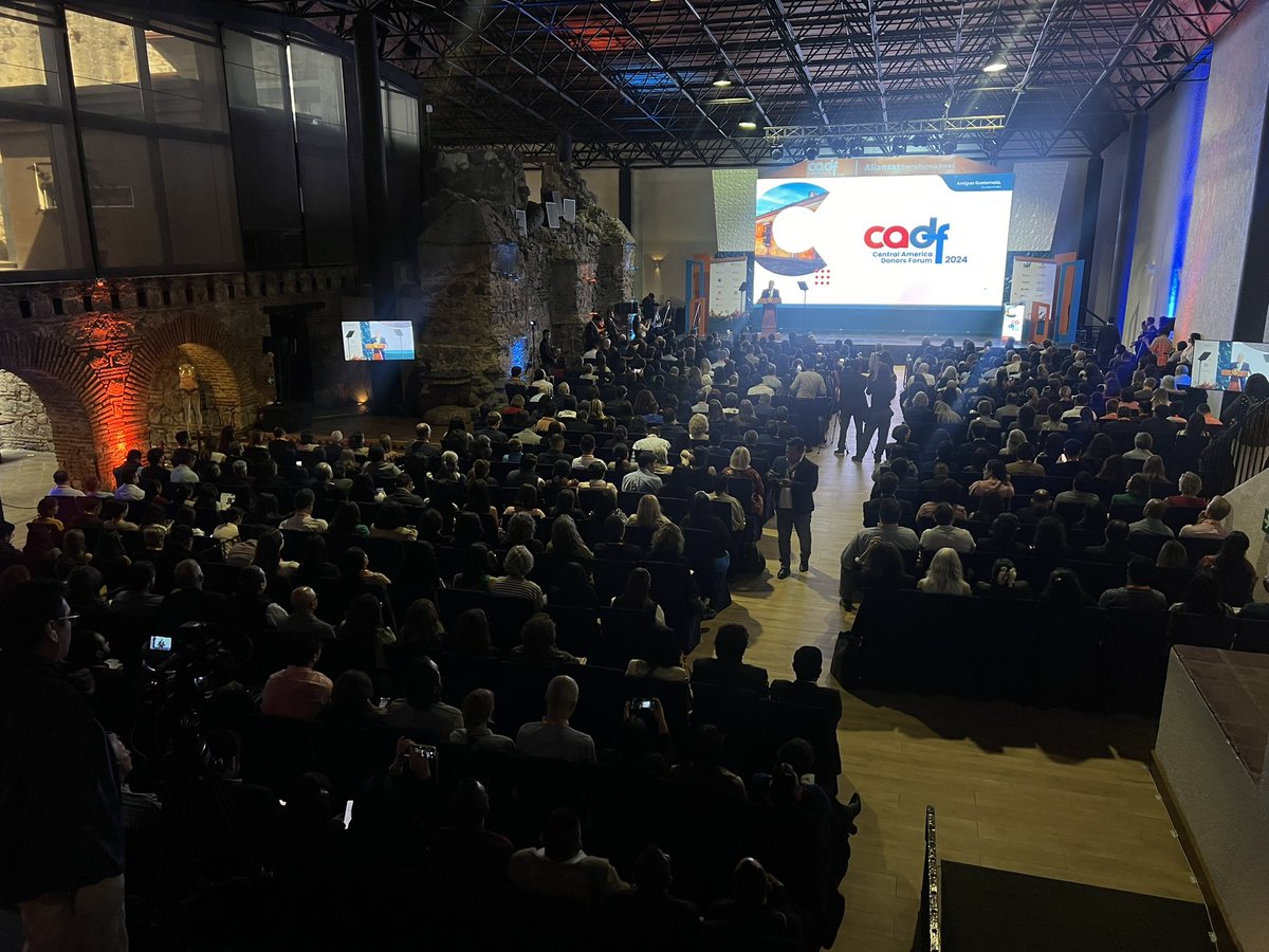 En el Foro Centroamericano de Donantes en Guatemala, más de 1000 personas y 400 instituciones, sociedad civil y empresas unidas con un propósito: crear #alianzas transformadoras La nuestra #CibervoluntariosNetwork la #digitalización como eje de oportunidades y derechos #CADF2024