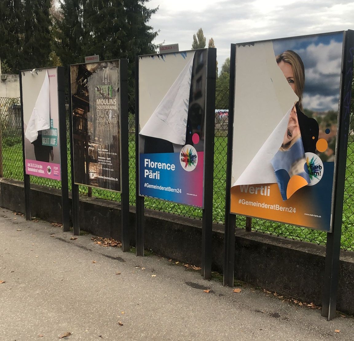 Tom 🇨🇭🏳️🌈🗺️ (@handyverkaufer) on Twitter photo Es scheint, als hätten die Links/Grünen in der Stadt Bern Angst vor mehr bürgerlicher Politik <a href="/BernerZeitung/">Berner Zeitung</a>
Aber wir alle wissen, es braucht meh Farb für Bärn! Es scheint, als hätten die Links/Grünen in der Stadt Bern Angst vor mehr bürgerlicher Politik <a href="/BernerZeitung/">Berner Zeitung</a>
Aber wir alle wissen, es braucht meh Farb für Bärn!