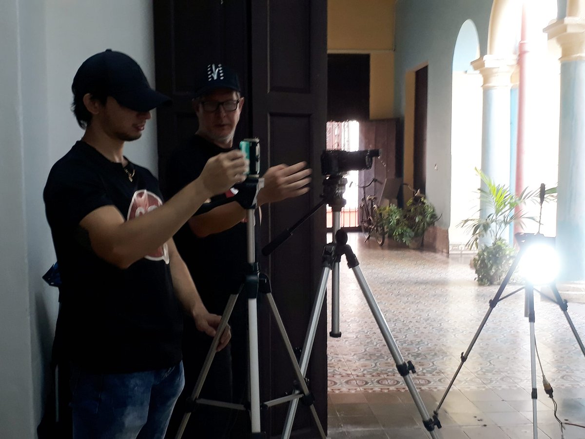 CamagueyMi's tweet photo. Acerca  de las acciones por el aniversario 45 de la fundación de la EVA "Luis  Casas Romero", su  Subdirector, Boris Alejandro Gutiérrez Ballagas, le  compartió información al equipo de SC Producciones.  #MiCamagüeyStreaming #SCProducciones #CubaEsCultura #camaguey #cultura https://t.co/YrgQ9SkBUw