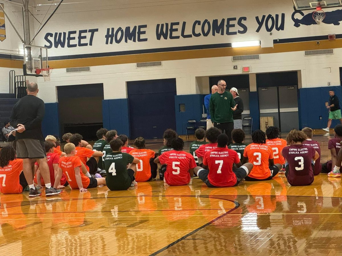 bcanybuffalo's tweet image. BCANY Fall Boys Showcase:
Special thank you goes out to our local High School Coaches who helped out as well as the College Coaches who came out!
Thank you @RussKingsbury and @SweetHomeHoops for organizing and hosting the event.
@BCANY1