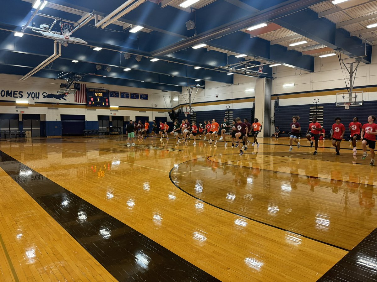 bcanybuffalo's tweet image. BCANY Fall Boys Showcase:
Special thank you goes out to our local High School Coaches who helped out as well as the College Coaches who came out!
Thank you @RussKingsbury and @SweetHomeHoops for organizing and hosting the event.
@BCANY1