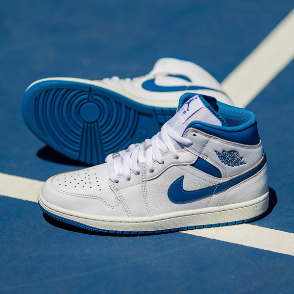 aj1 mid blue white