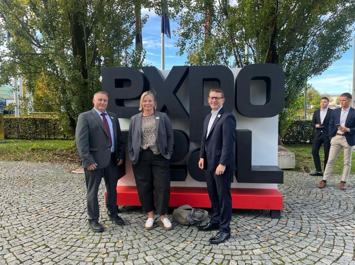 We are joining forces with <a href="/RELiveUK/">UK Cities & Partners (UKCAP)</a> to showcase amazing investment opportunities across #Bristol, #Bath, and the #WestofEngland region at <a href="/EXPOREAL_Munich/">EXPO REAL</a>. 

Find Invest Bristol &amp; Bath at the UK Investment Pavilion, Hall C2, Stand 110. 

Or visit bristolandbath.co.uk