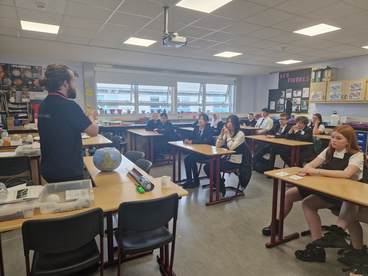 SmithycroftPhys's tweet image. Thanks so much to Calum from @UKSpaceAcademy for running workshops with some S3s & S2s 😁
They had an amazing time & can't stop talking about it! We made hydrogen rockets, tried on an actual soviet space suit and so much more! 🚀
An inspiring day for all ✨️
#PhysicsIsFun