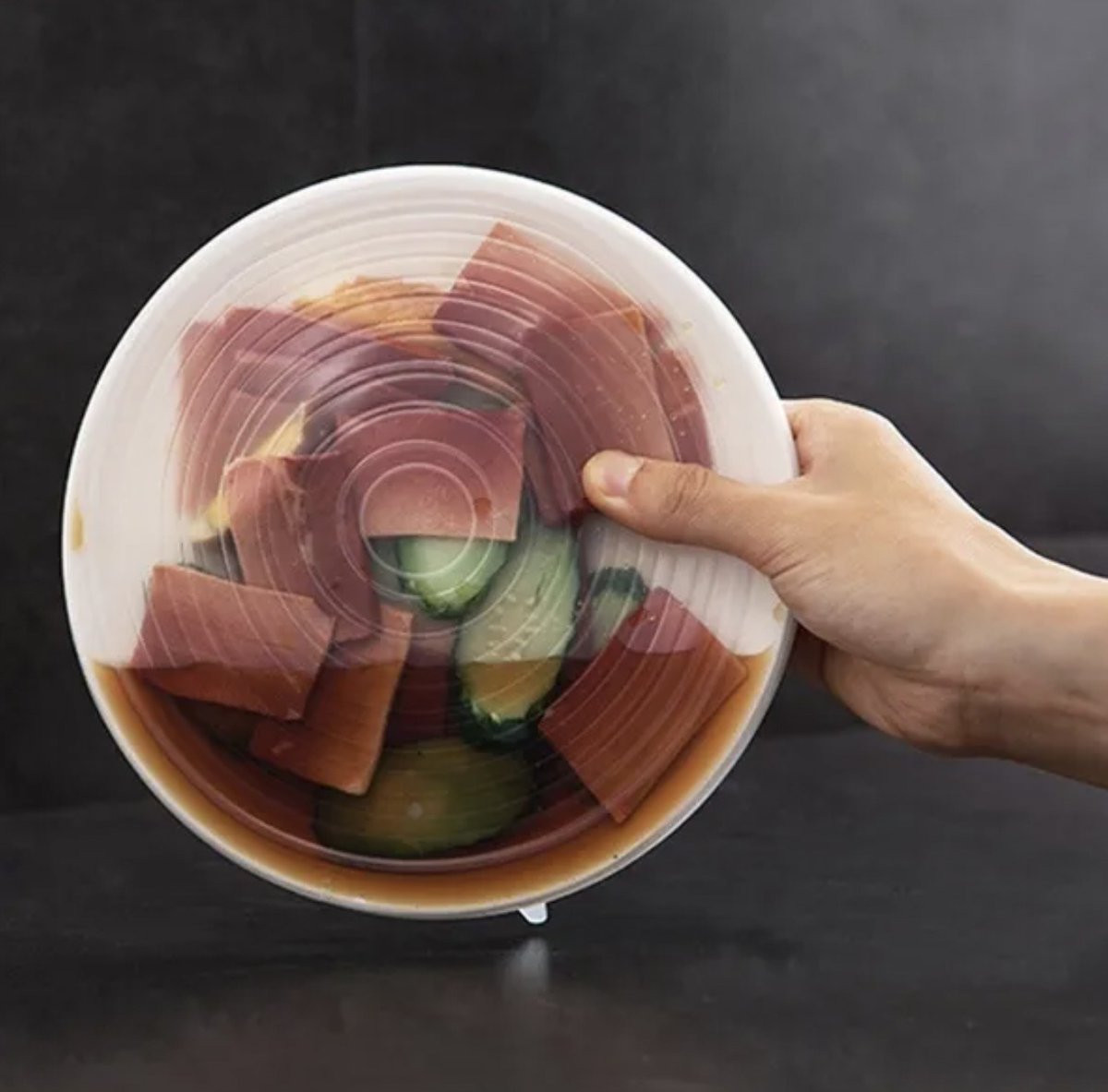 WishShopping's tweet image. Wish💚 Keep your food fresh with these silicone covers! These multifunctional, reusable lids fit any bowl or pot, making them the perfect kitchen accessory for eco-friendly fresh-keeping!
wish.com/c/5c6cbcd454bd…
#wishpicks #cookingtime #cookingathome #Wish #WishShopping