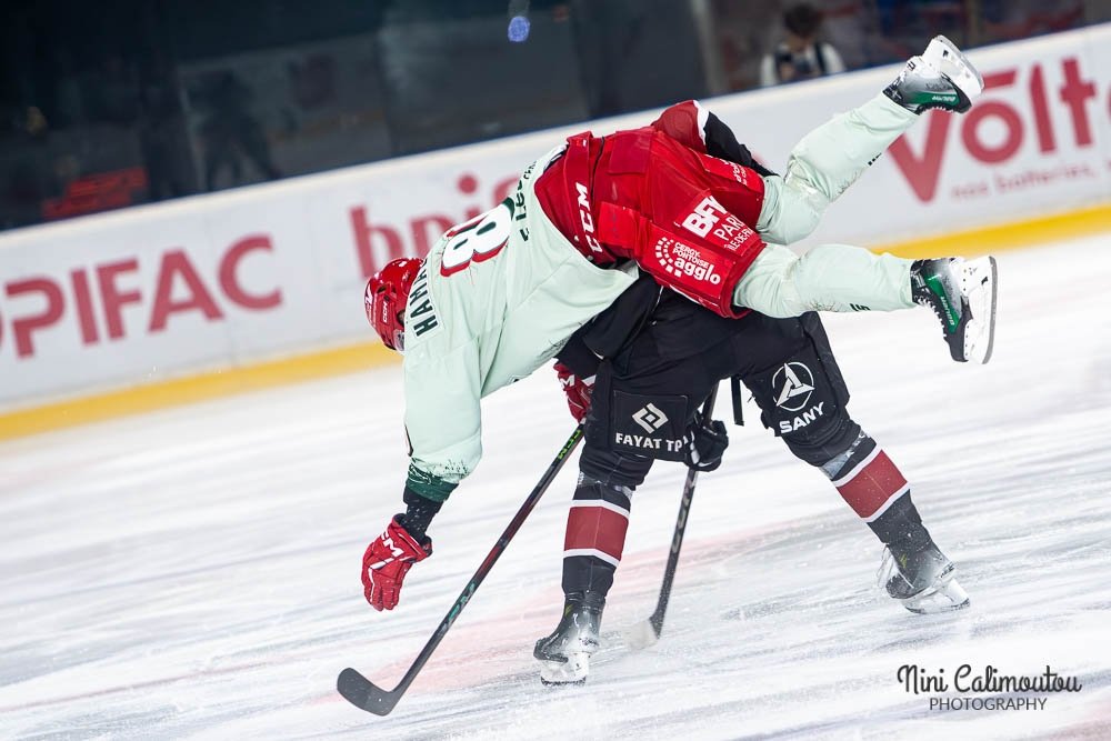 📷 Retour en images pour <a href="/hockeyarchives/">🏒 Hockey Archives 🏒</a> sur le match de la 6e journée de <a href="/LigueMagnus/">Synerglace Ligue Magnus</a> : <a href="/BoxersBordeaux/">Boxers de Bordeaux</a> vs <a href="/les_jokers/">Les Jokers de Cergy-Pontoise</a> : flickr.com/gp/ninicalimou…