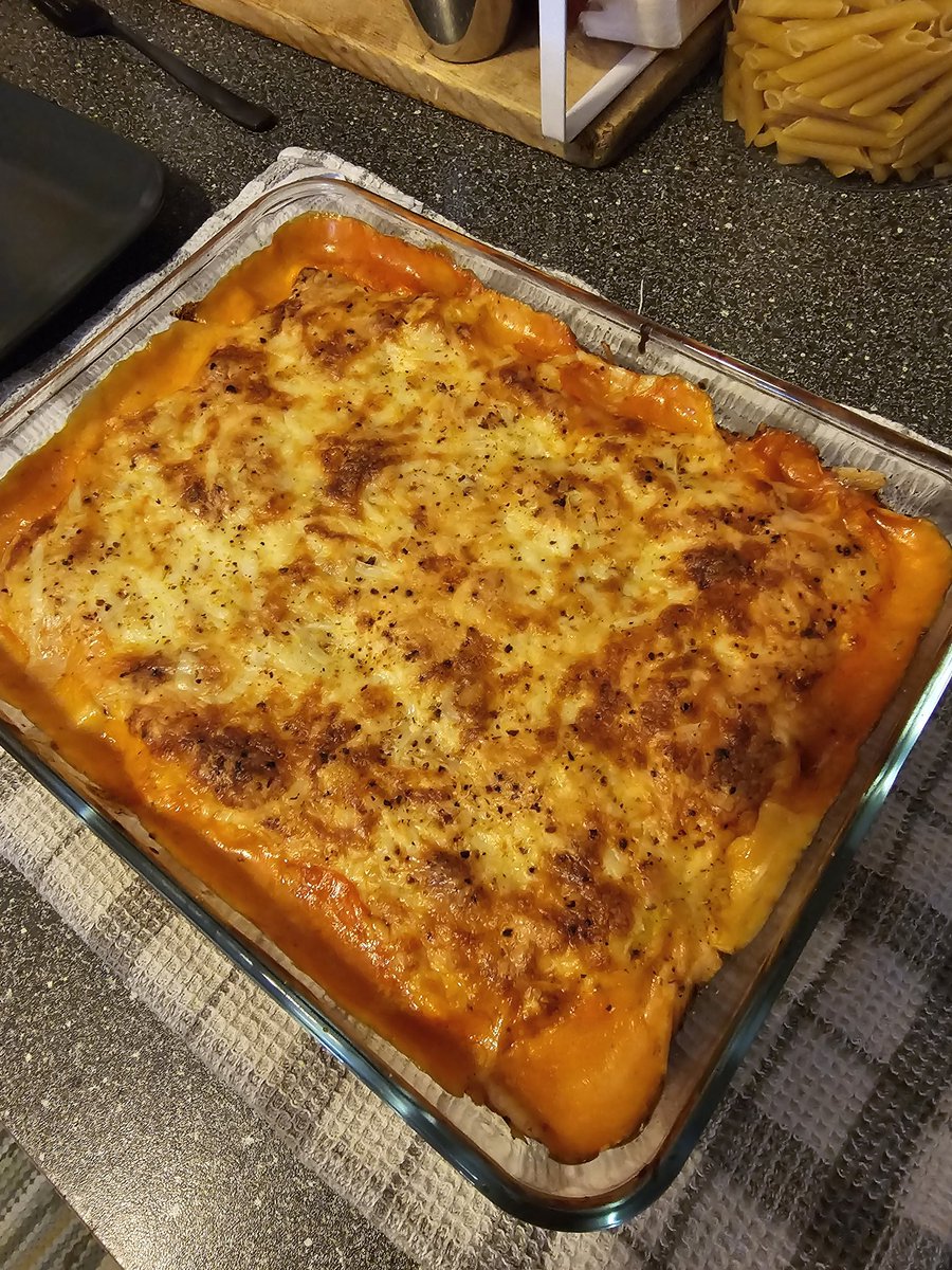 nathzilla's tweet image. Tortellini "lasagna"