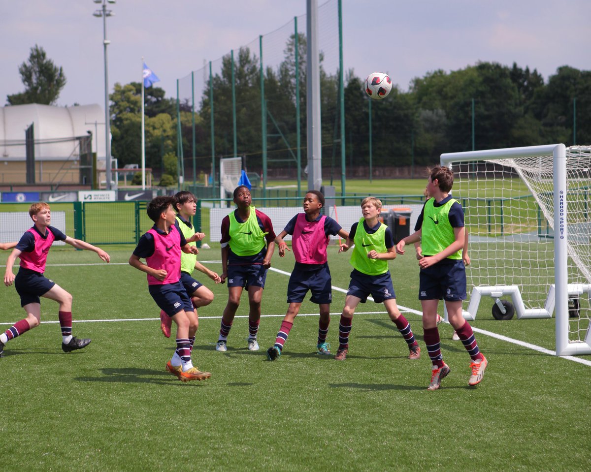 St Dunstan's College tweet media