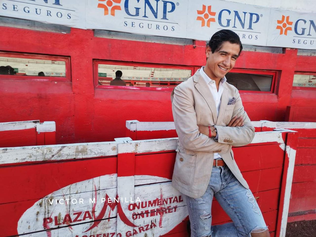 Victor M Penilla tweet media