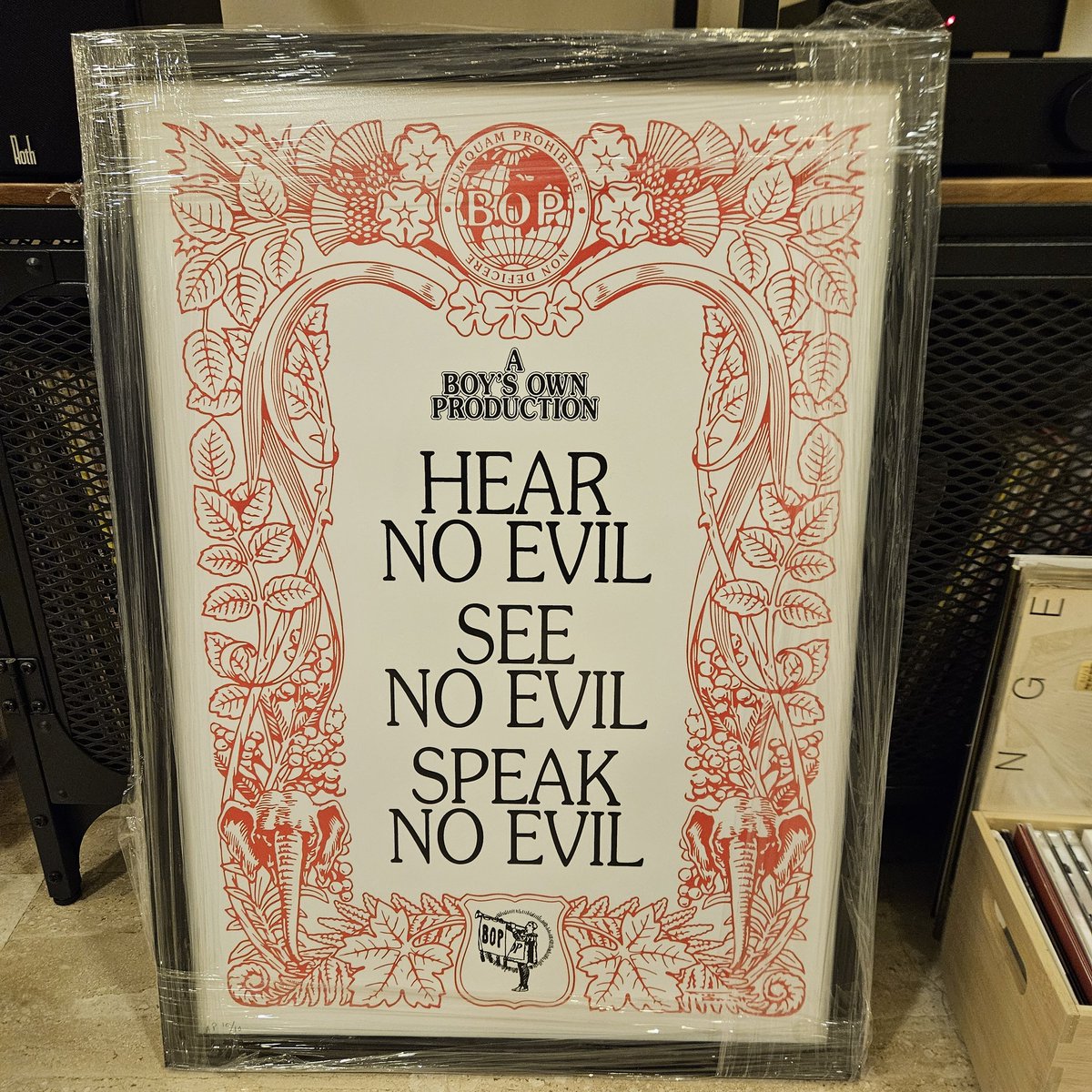 Interestblends's tweet image. Stunning....