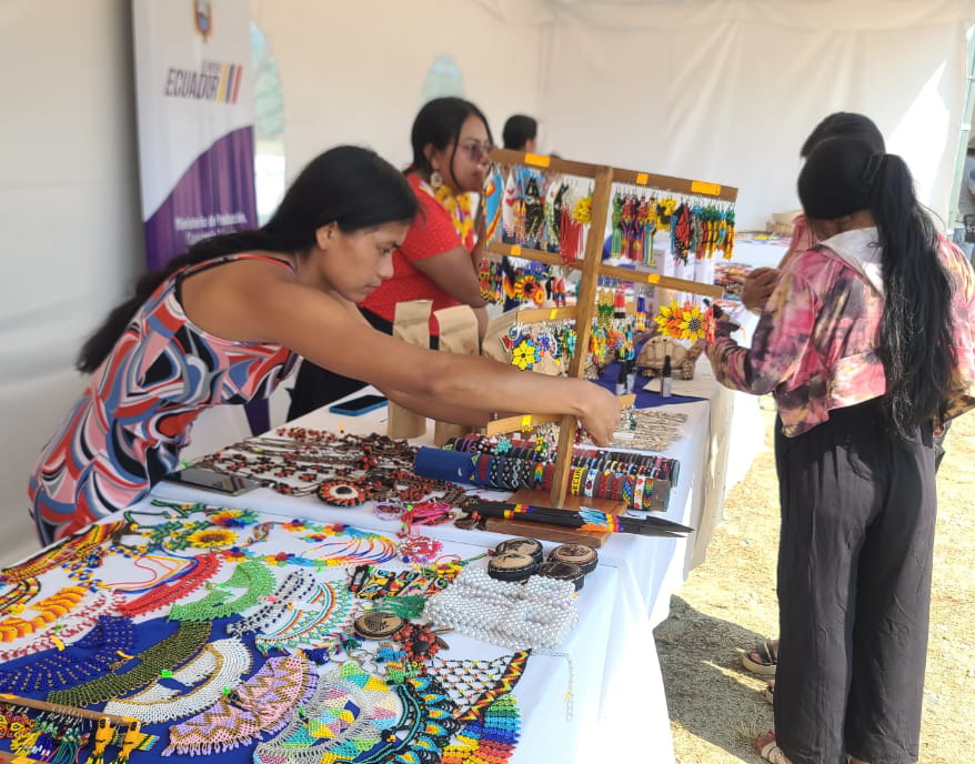 Zona2MDH's tweet photo. #Napo | En la parroquia Pano el #Mies realizó la Brigada Social por #ElNuevoEcuador en donde la ciudadanía recibió información y accedió a distintos servicios sociales que le brinda esta cartera de Estado. #Zona2Inclusiva https://t.co/gnq5Ko6lii