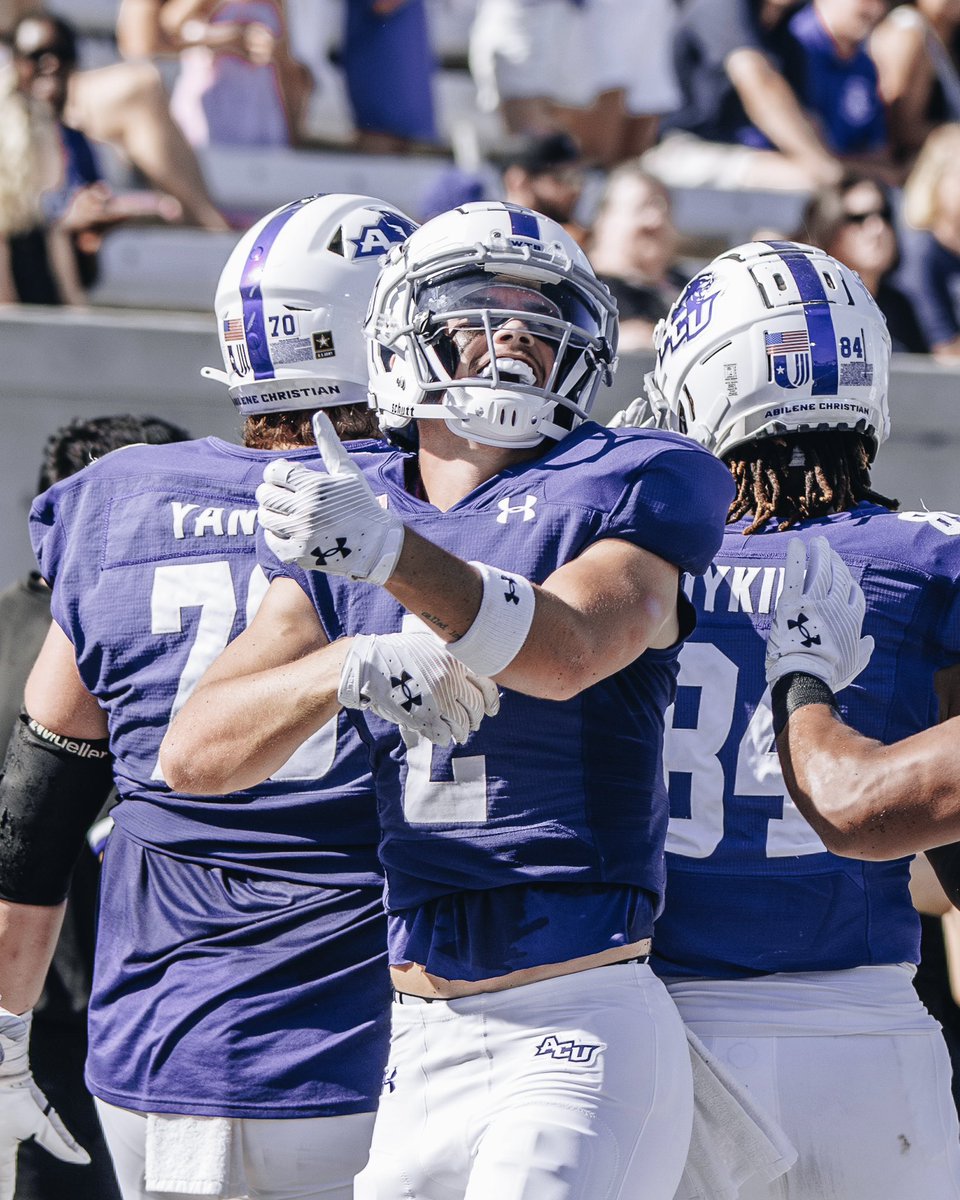 Dancing our way into a new week with a 𝐍𝐄𝐖 𝐑𝐀𝐍𝐊𝐈𝐍𝐆 #️⃣🔟

#CDT | #GoWildcats