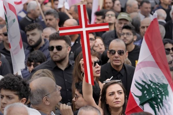 "Israël fait le travail à notre place" : au Liban, des chrétiens divisés pour affaiblir le Hezbollah
Reportage à #Beyrouth pour ⁦<a href="/MarianneleMag/">Marianne</a>⁩
marianne.net/monde/proche-o…