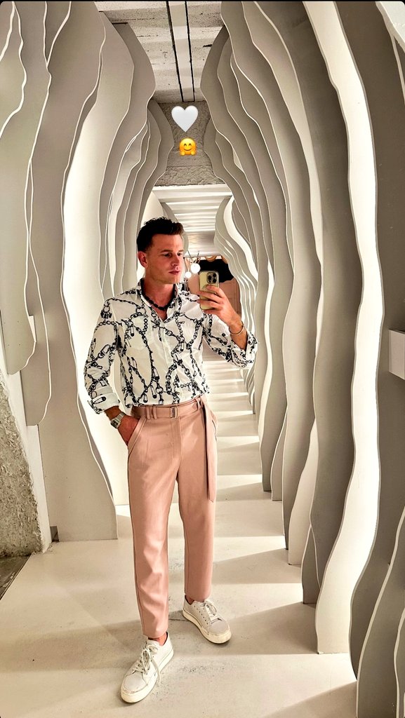 Pilotpatrick28's tweet image. Still looking so young😁