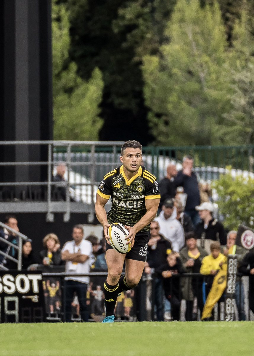 BriceDulin's tweet photo. Au bout du bout pour un point en plus…Et en bonus belle communion avec le stade encore une fois blindé !!! À très vite 🤩 https://t.co/YXcTZKjIab