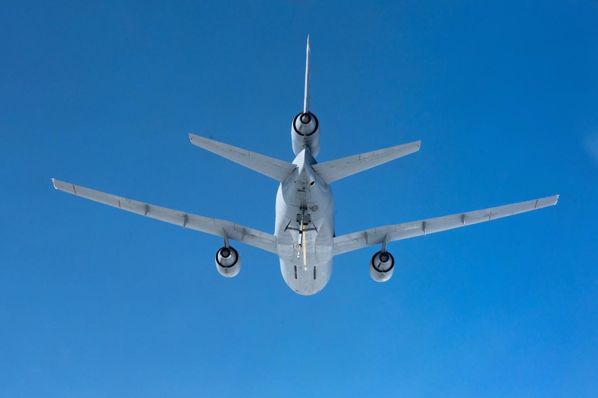Boneyardsafari's tweet photo. More #kc10legacy who remembers this view, and which did you prefer tanking off of a 10 or 135? #kc10 #kc10extender #usaf #aviationsafari #aviationpreservation #boneyardsafari https://t.co/Rou1UuL9Rt