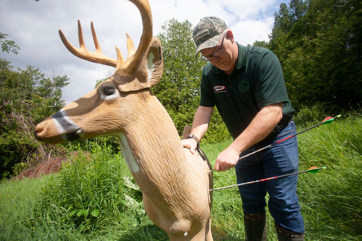OODMag's tweet photo. How elevation affects impact when bowhunting.
https://t.co/wE5WU2Ke4d
#Hunting #Fishing #Outdoors #GroundBlinds #TreeStands #Elevation #Deer #Turkey https://t.co/D7cQfGzPmZ