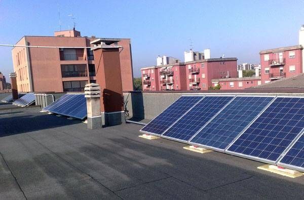 EcoBioService's tweet photo. Quali incassi da fotovoltaico dei privati sono da dichiarare in Unico/730 
https://t.co/D29qmwMC0I https://t.co/zzhcpgpL8f