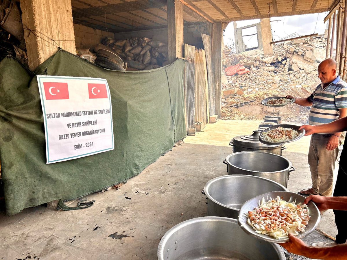 MenzilDergahi's tweet photo. Gazzeli kardeşlerimiz.. https://t.co/Lxsg3QHMdM