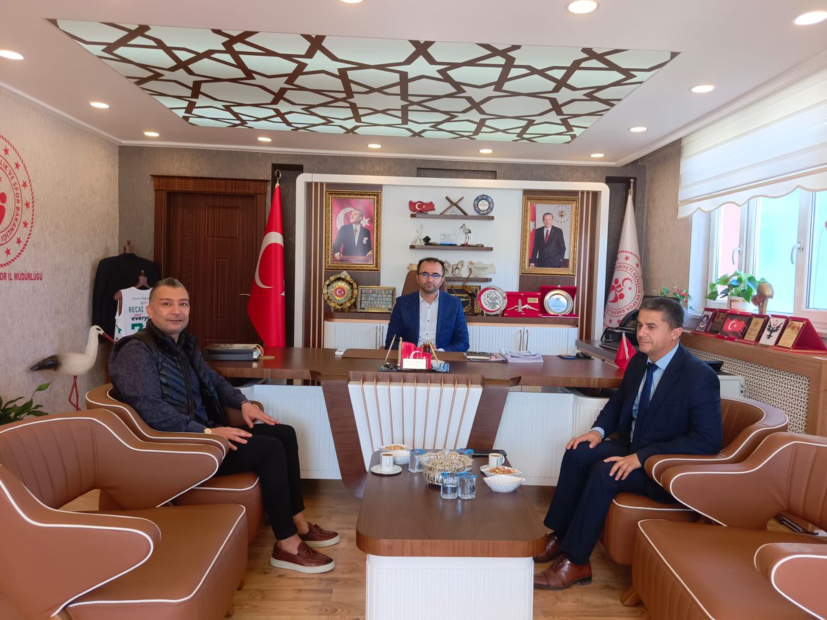 Iğdır Gençlik ve Spor İl Müdürümüz Sayın Recai ŞAHİN ile sosyal, kültürel, sportif faaliyetler hakkında değerlendirmelerde bulunduk. Kurumumuza katkıları vesilesiyle kendisine teşekkür ederiz.
<a href="/gun_aziz/">Aziz Gun</a> <a href="/igdirmem76/">Iğdır İl Milli Eğitim Müdürlüğü</a> 
<a href="/igdirvaliligi/">T.C. Iğdır Valiliği</a>
<a href="/valiercanturan/">Ercan Turan</a>