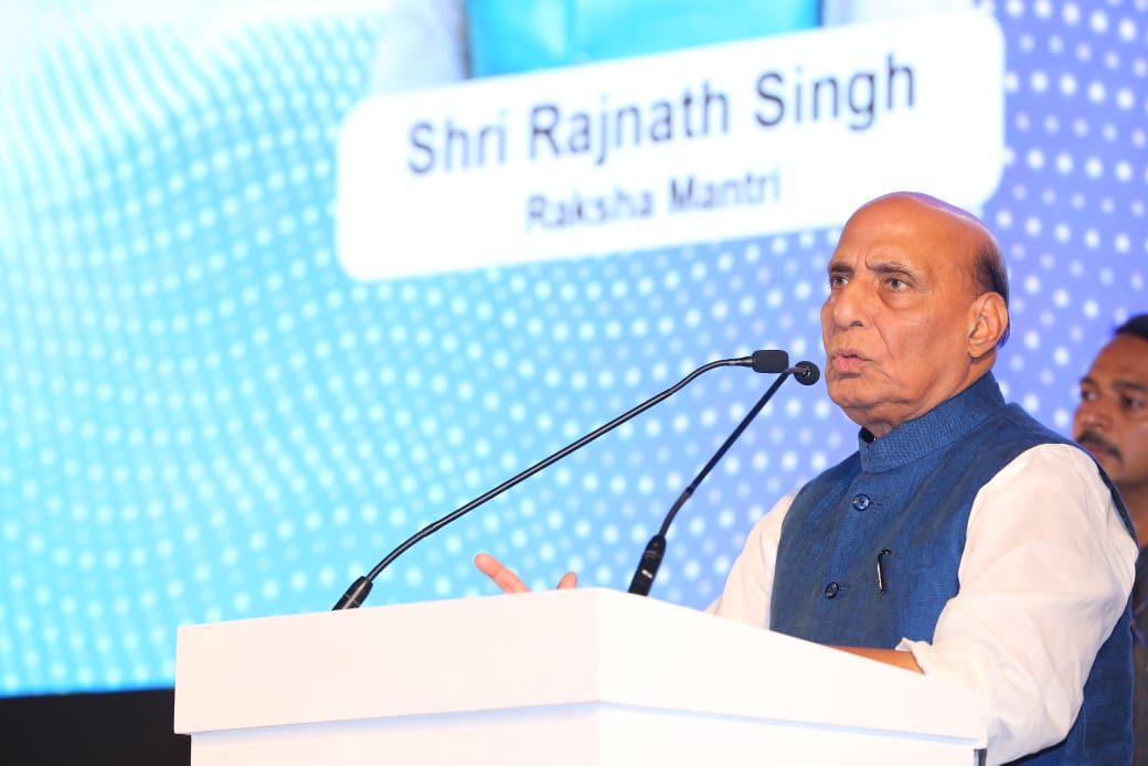 DefProdnIndia's tweet image. Raksha Mantri Shri Rajnath Singh launched the 2nd edition of Acing Development of Innovative Technologies with iDEX #ADITI2.0 challenges and the 12th edition of  #DISC12 during #DefConnect4.0 at Manekshaw Centre, Delhi on 7th Oct 2024. 
Details 👉🏻 pib.gov.in/PressReleasePa…