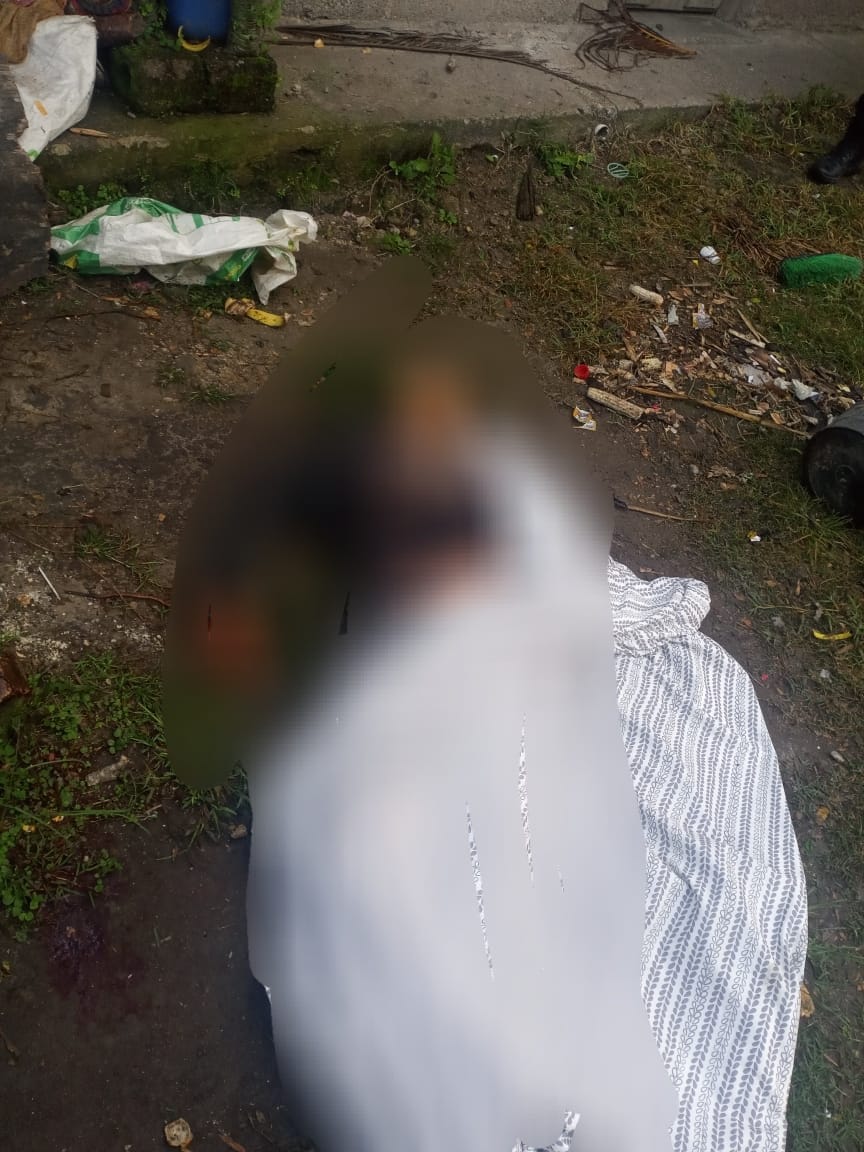 STNHonduras's tweet image. #STNInforma | Policías capturan al sospechoso que le quitó la vida a su propio "amigo" en Comayagua

stnhn.com/policias-captu…