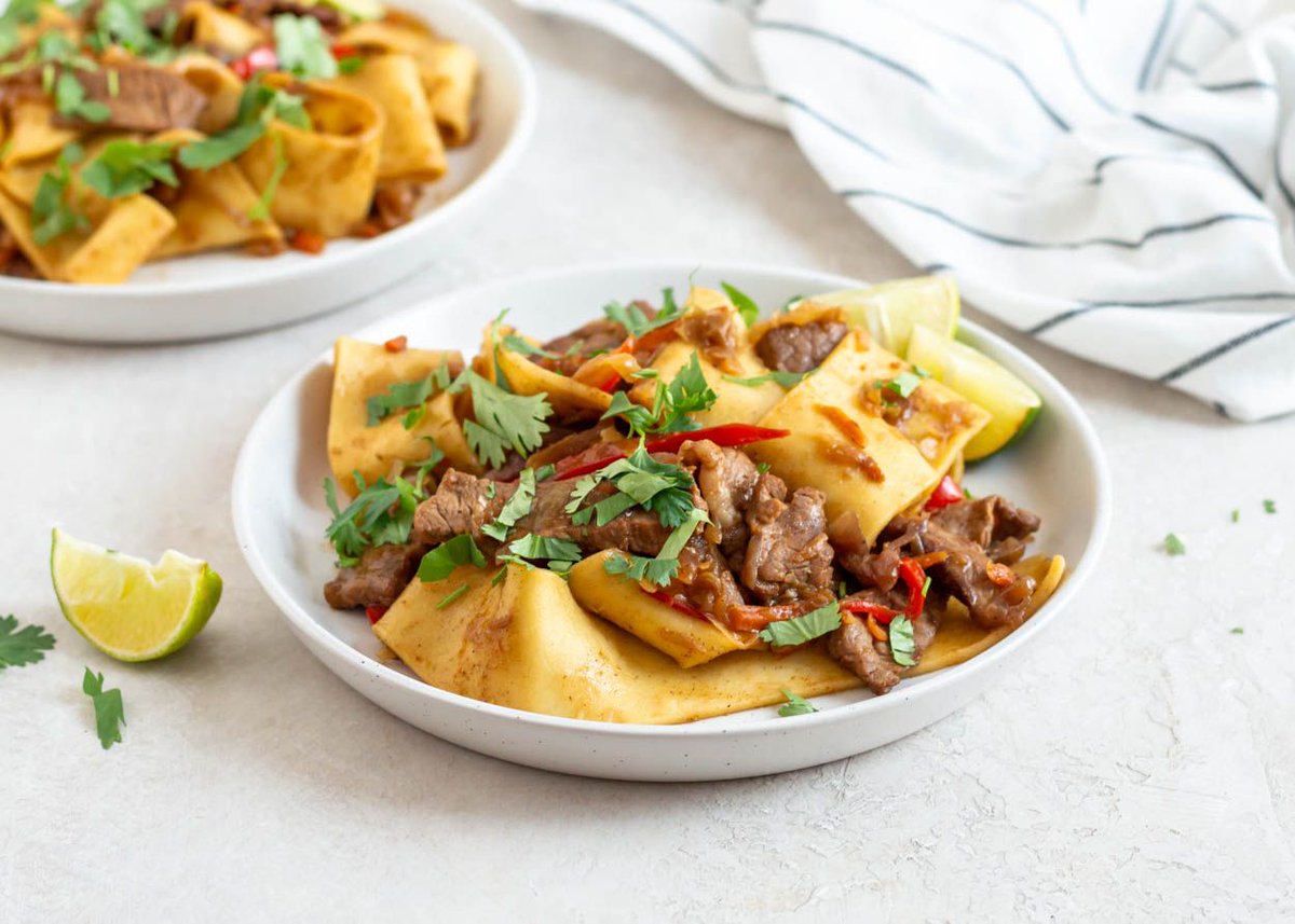 Cumin Beef Noodles | Cross-cultural influences can be found in this rich stir-fry, where flavors of the Middle East mingle with Chinese culinary traditions. As the name suggests, warm cumin takes center stage. | buff.ly/3XTtyCf #nowcooking