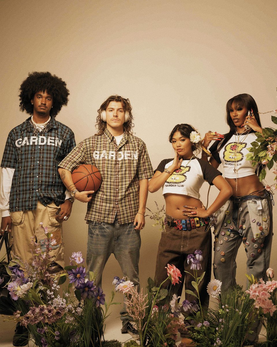 DKGUWOP's tweet photo. New collection OUT NOW 💐
https://t.co/2BNikogA4H https://t.co/nn4SYLEoFe