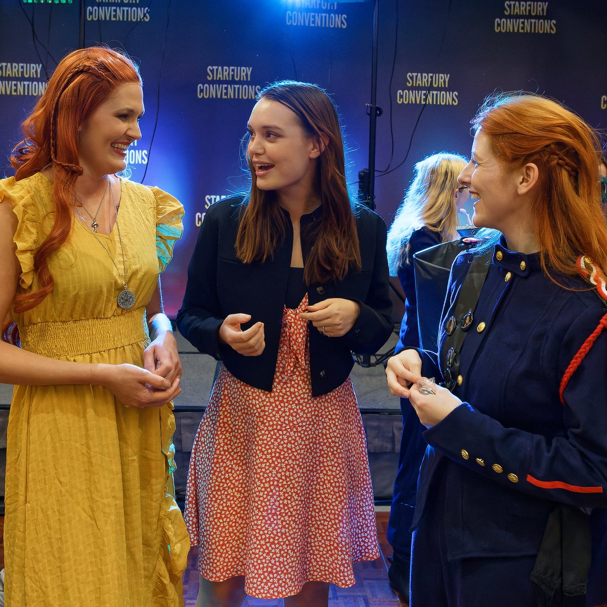 starfuryevents's tweet image. Some of the amazing cosplay by the fans of Motherland Fort Salem and Warrior Nun at Starfury Witchbomb 2.