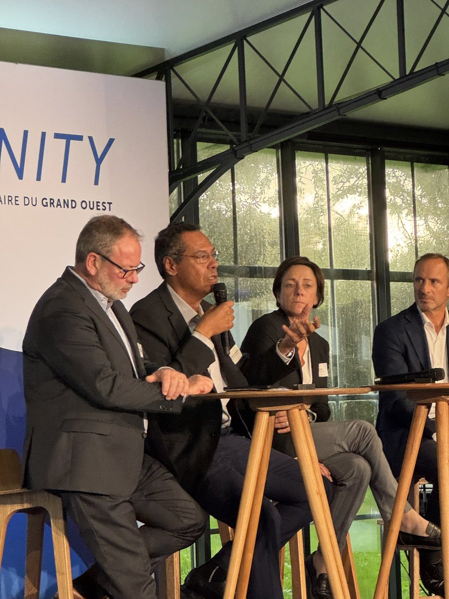 oPORTunity tweet media