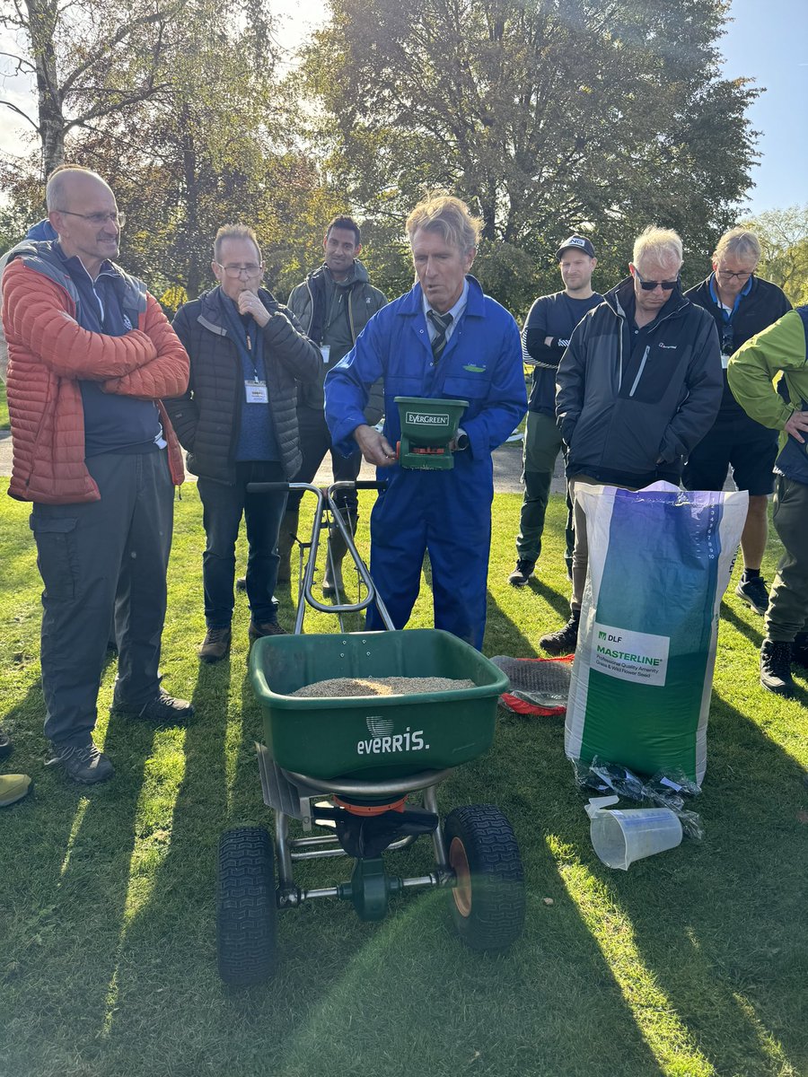 AllettMowers's tweet photo. We were so blessed with good weather for day 1 of our double header lawn academy! Thanks to @IngestreParkGC for their hospitality! Back tomorrow for Level 2! https://t.co/SLs05EJw45