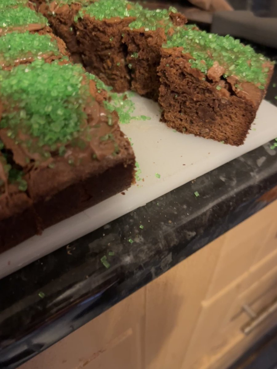 Terri Jones tweet media